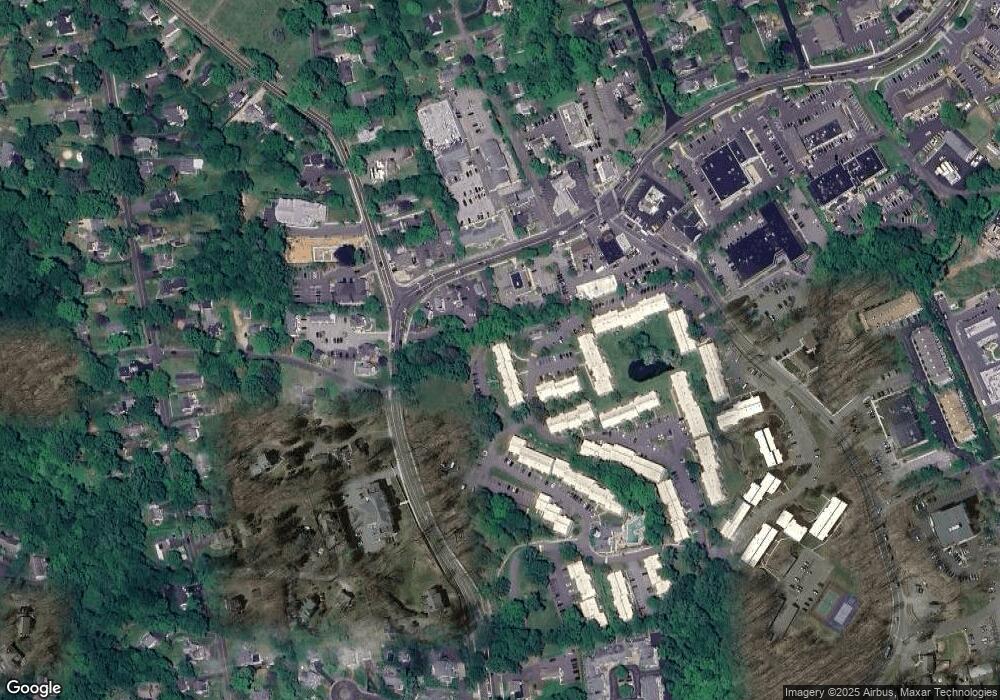 12 Stebbins Close, Ridgefield, CT 06877 - photo 1