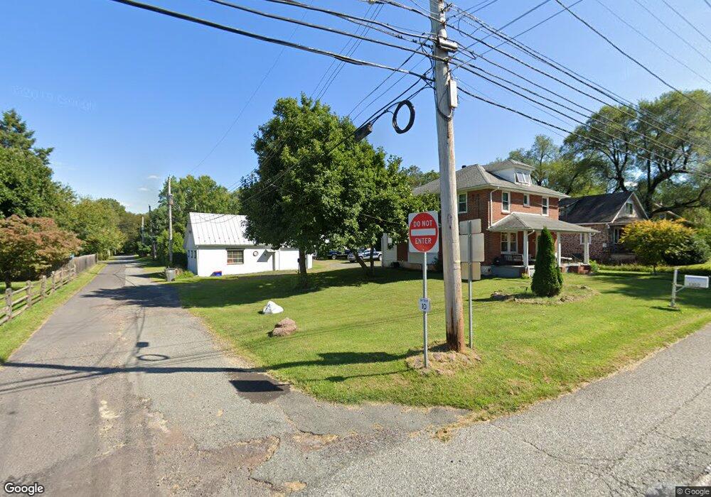 102 Krepps Ln, Pottstown, PA 19465 - photo 1