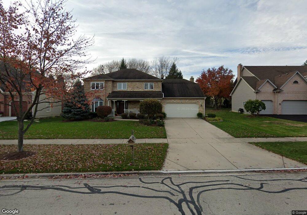 912 Spindletree Ave, Naperville, IL 60565 - photo 1