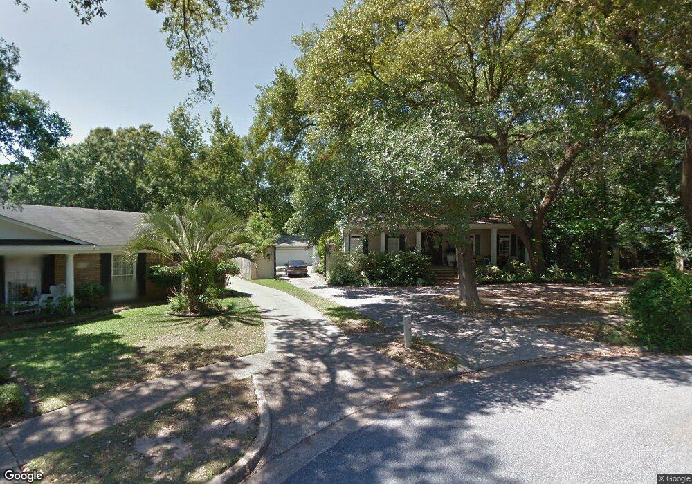 950 Governors Ct, Mobile, AL 36693 - photo 1