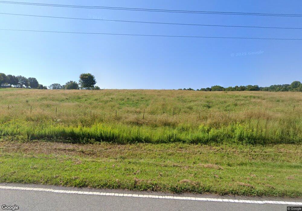 4628 Nopone Rd, Gainesville, GA 30506 - photo 1