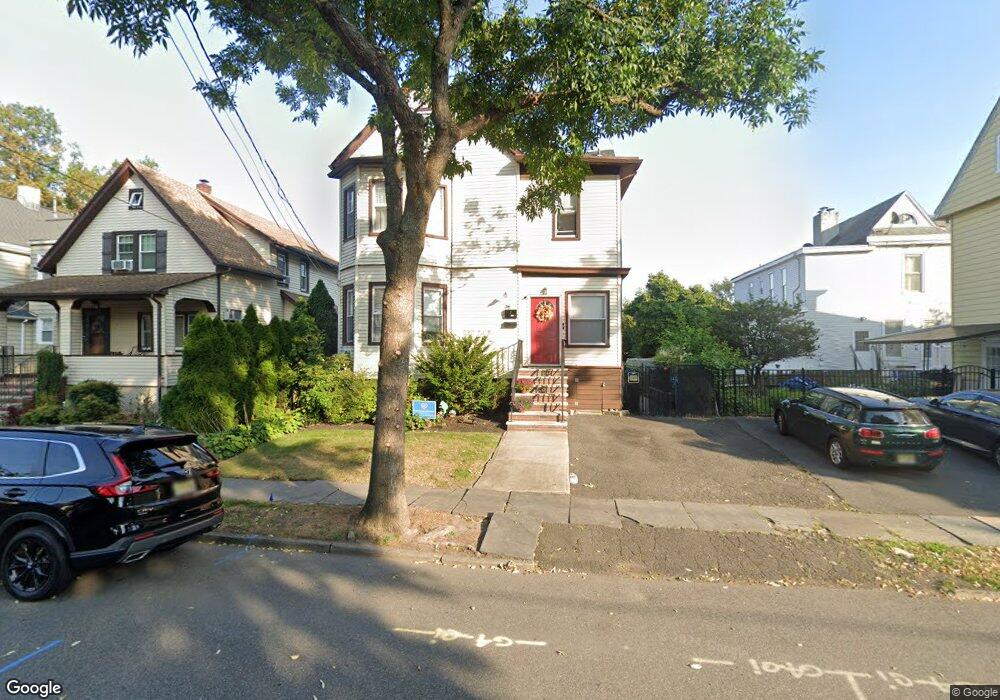 25 Maple St, Rutherford, NJ 07070 - photo 1