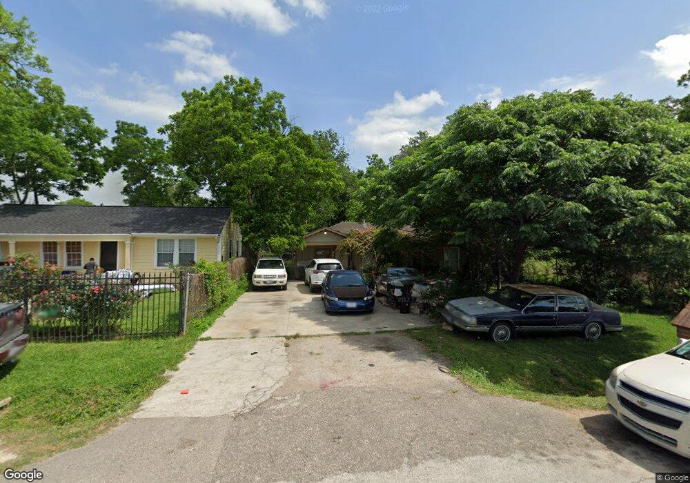 3221 Firnat St, Houston, TX 77093 - photo 1