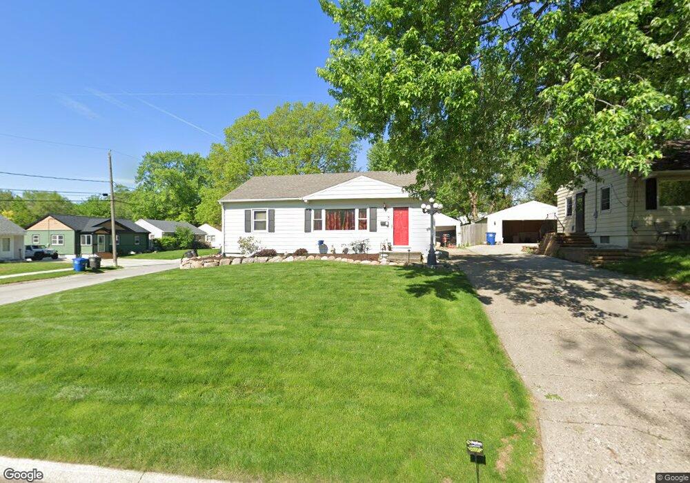 1500 61st St, Des Moines, IA 50311 - photo 1