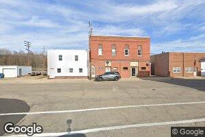 212 W 4th St, de Pue, IL 61322