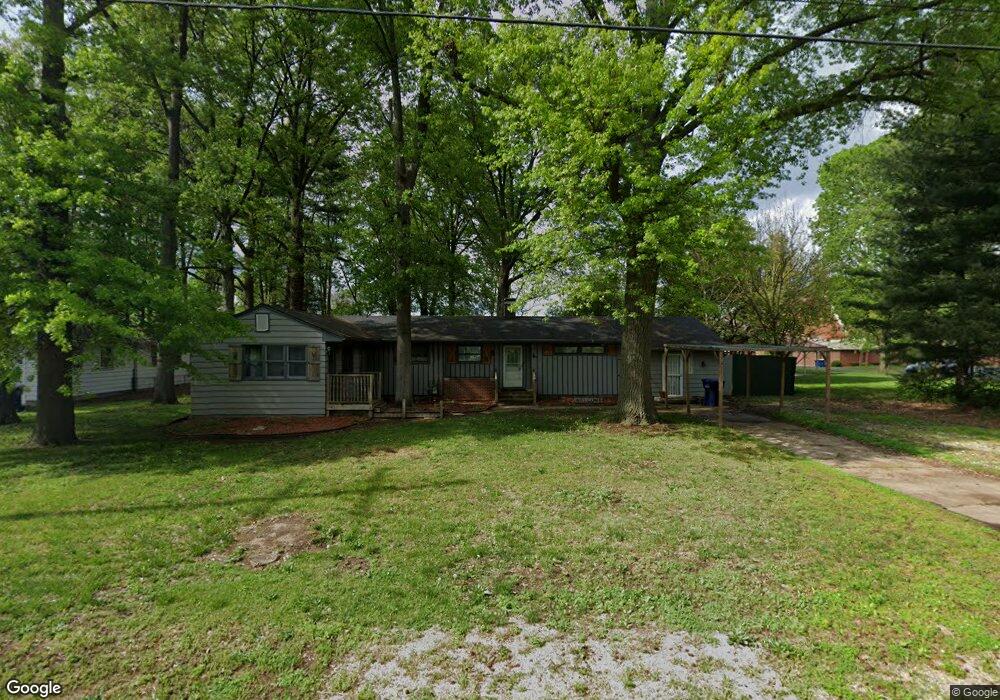 2600 Oak St, Terre Haute, IN 47803 - photo 1