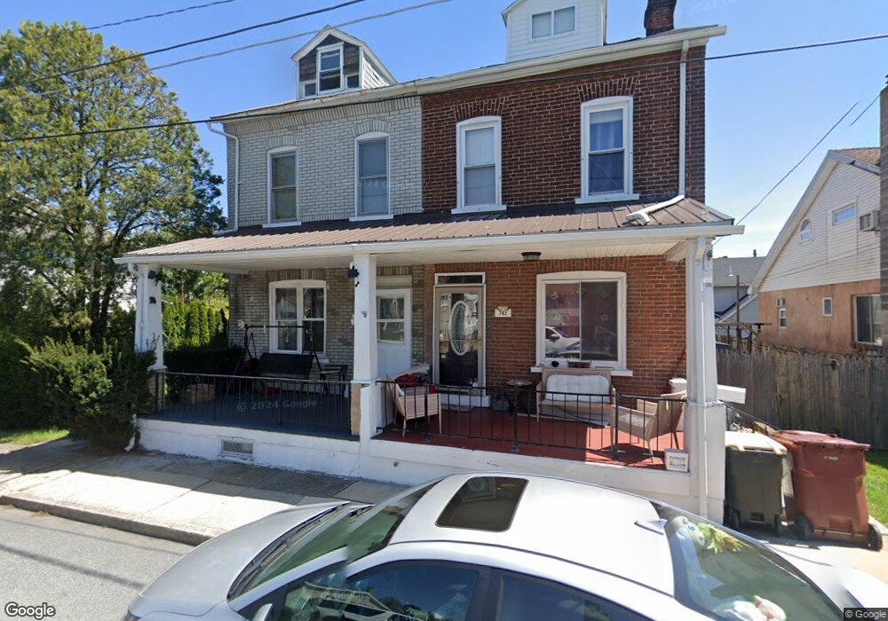 745 5th St, Whitehall, PA 18052 - photo 1