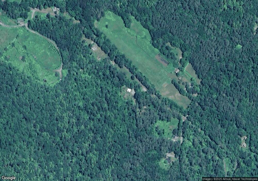 505 S Wardsboro Rd, Newfane, VT 05345 - photo 1