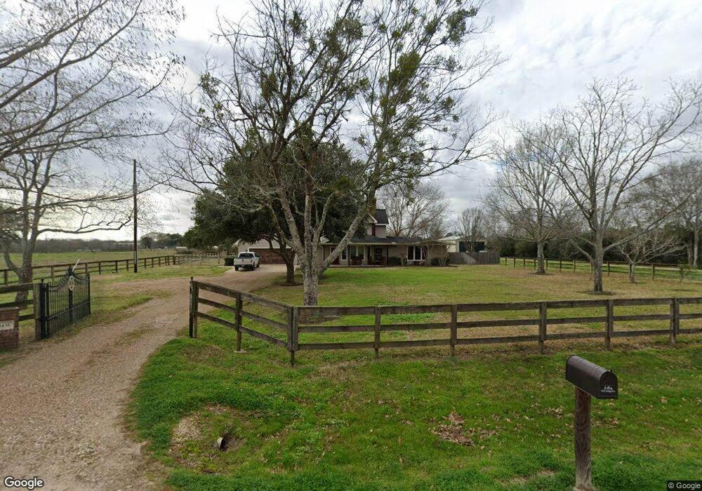 1435 Dodge Ln, Wallis, TX 77485 - photo 1