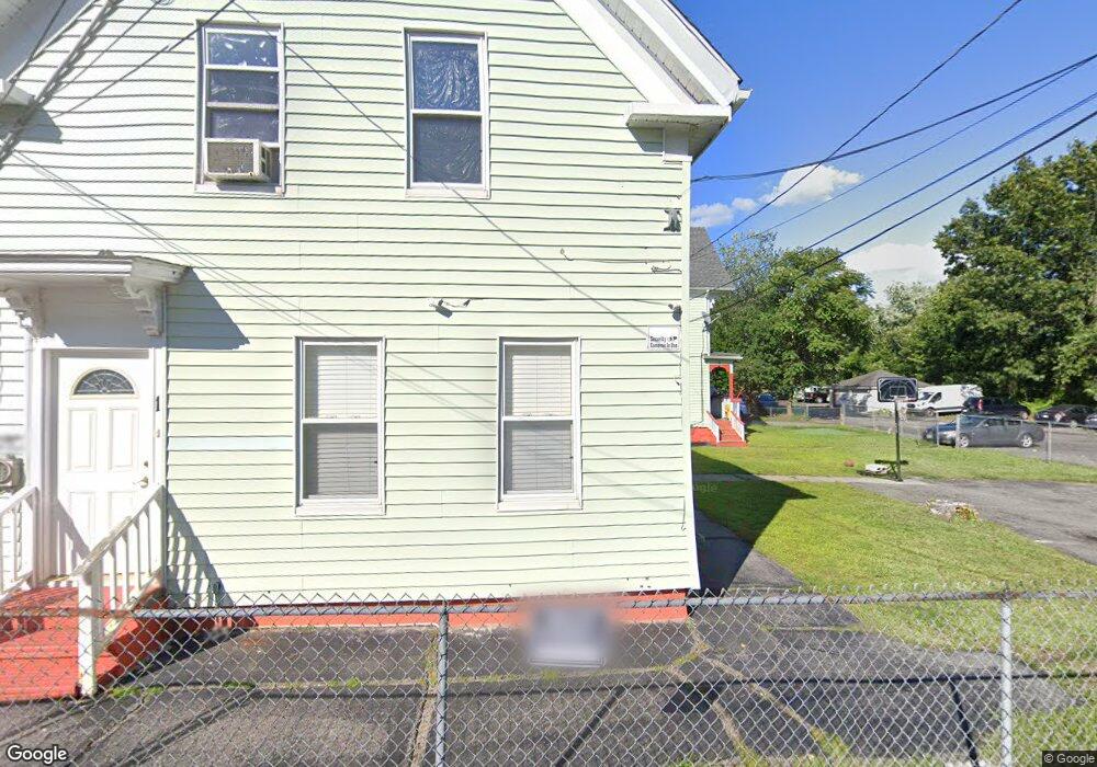 1-1 1/2 Caulkins Ct, Lawrence, MA 01841 - photo 1