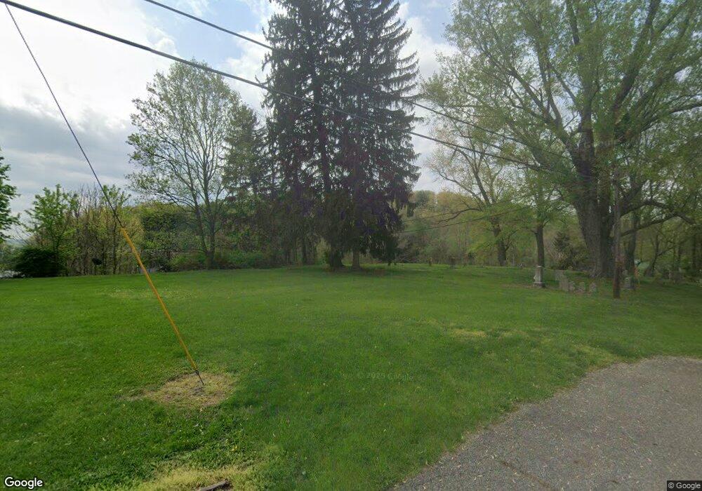 491 Maple St, Coshocton, OH 43812 - photo 1