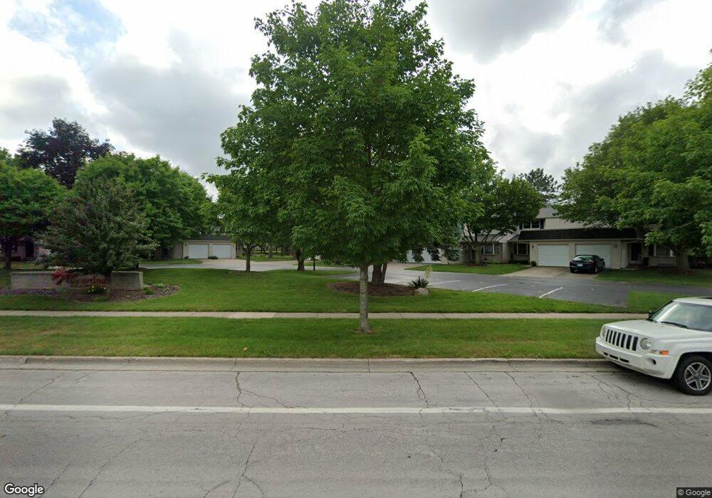 233 Churchgrove Rd unit 8, Frankenmuth, MI 48734 - photo 1