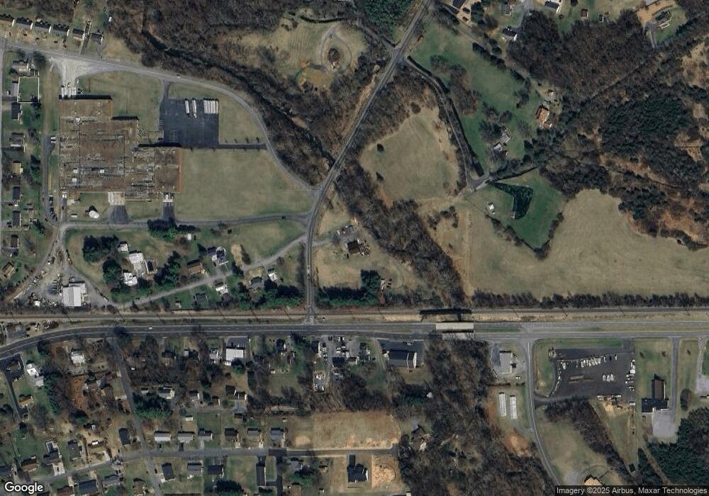 5 Wallace Ave, Luray, VA 22835 - photo 1