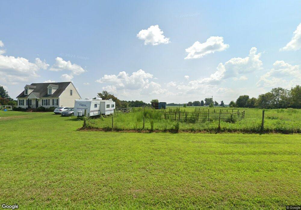 316 Seatons Ln, West Point, VA 23181 - photo 1