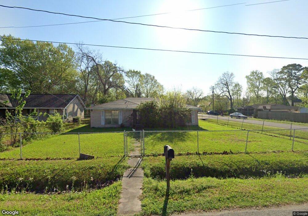 7102 Sandra St, Houston, TX 77028 - photo 1