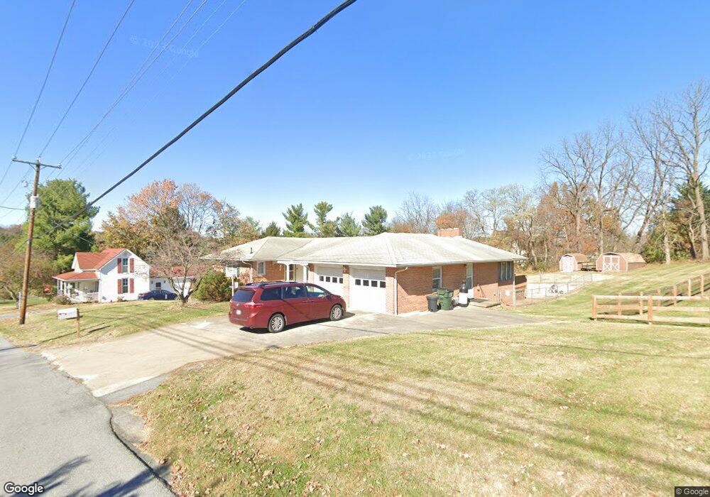 134 Fishersville Rd, Fishersville, VA 22939 - photo 1