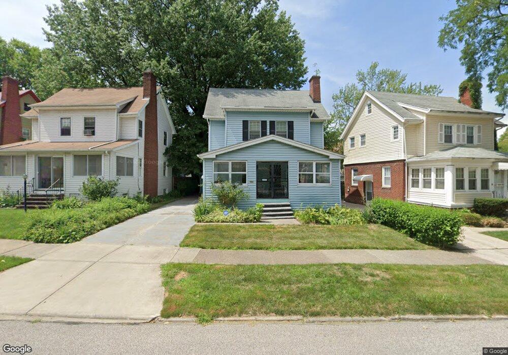 922 Whitby Rd, Cleveland, OH 44112 - photo 1