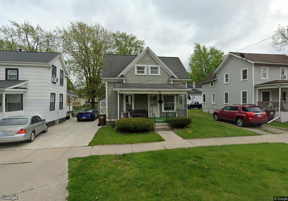 508 N Locust St, Adrian, MI 49221 - photo 1