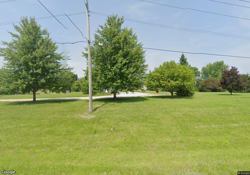 8725 W Plank Rd, Hanna City, IL 61536 - photo 1