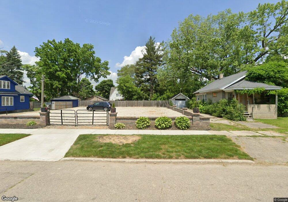 2005 Maryland Ave, Flint, MI 48506 - photo 1