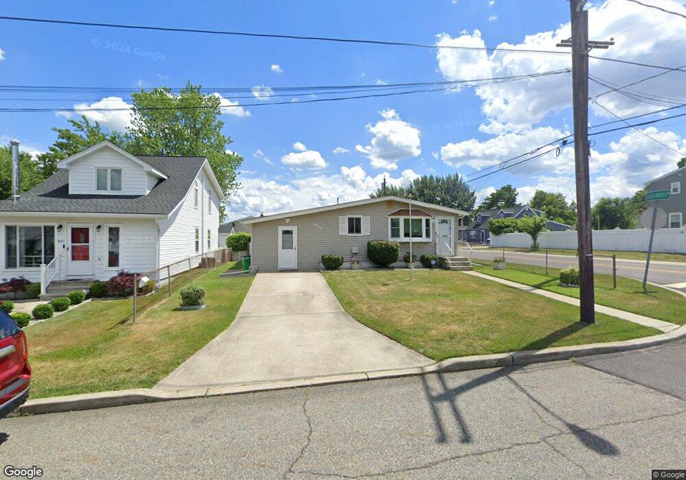 877 Malden Dr, Keyport, NJ 07735 - photo 1