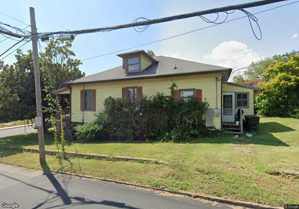 801 Anderson St, Charlottesville, VA 22903 - photo 1