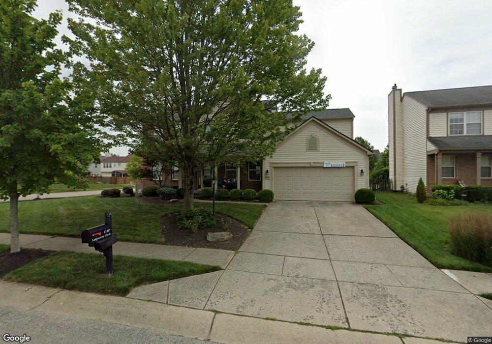 11807 Ledgestone Cir, Fishers, IN 46037 - photo 1