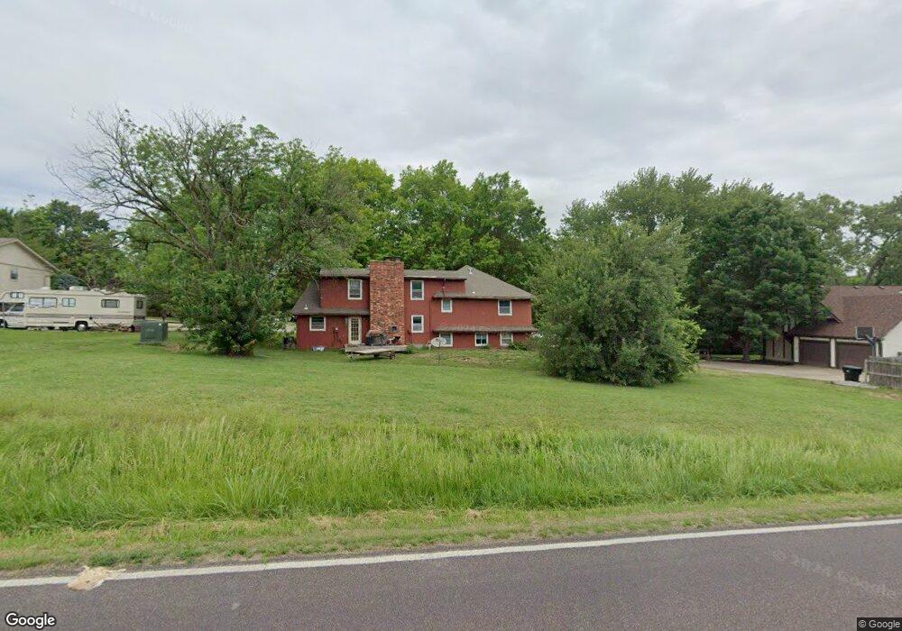 6631 SW 40th St, Topeka, KS 66610 - photo 1