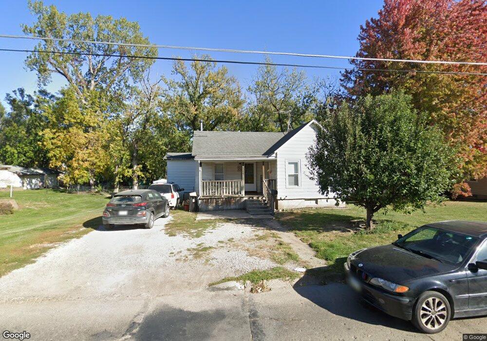 314 E 12th St N, Newton, IA 50208 - photo 1