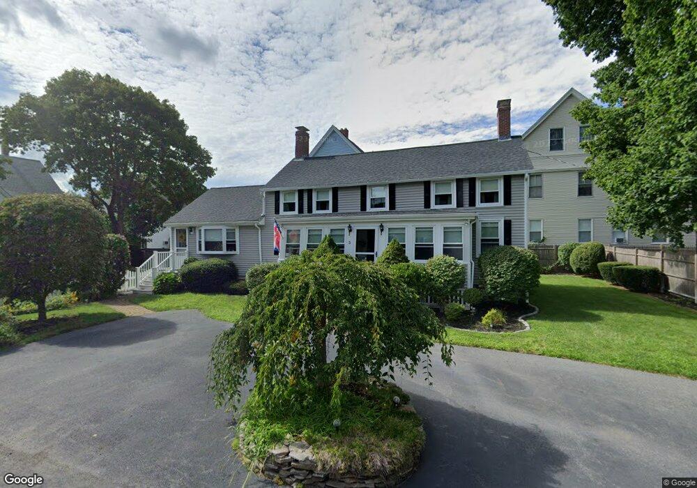 5 Warren Rd, Woburn, MA 01801 - photo 1