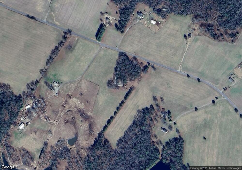 2739 Smithfield Rd, Saint Stephens Church, VA 23148 - photo 1