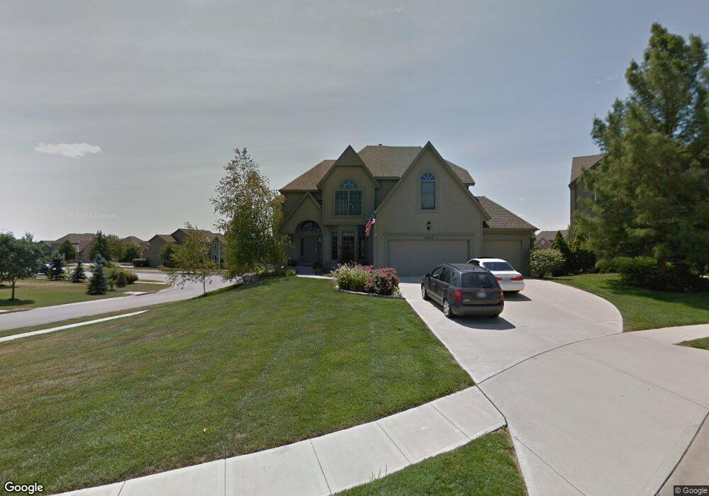 22103 W 57th Terrace, Shawnee, KS 66226 - photo 1