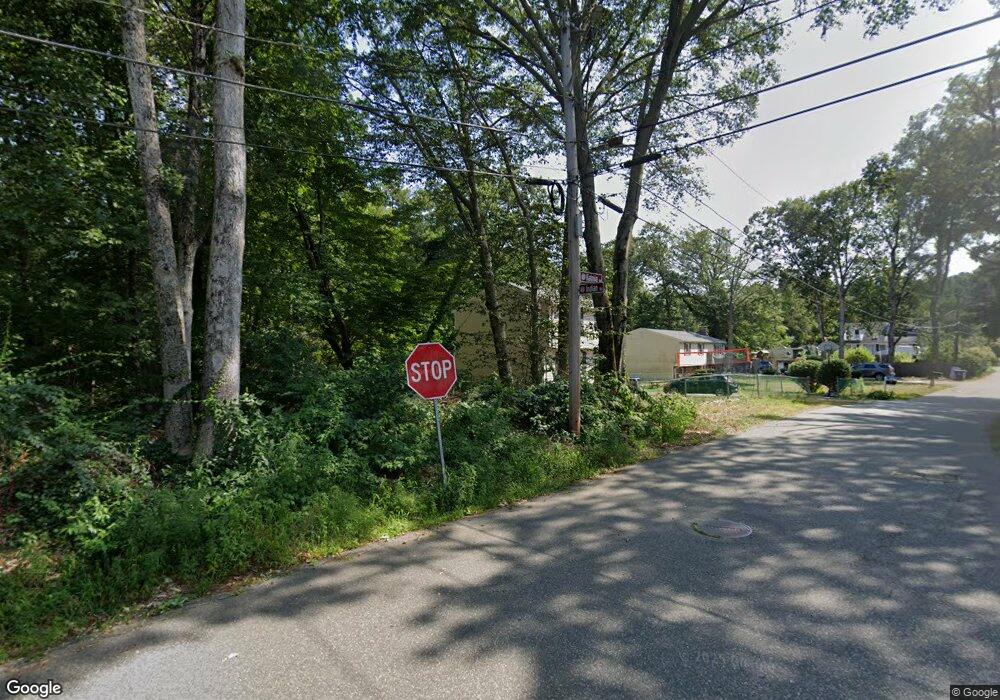 34 Kalmia Rd, Holbrook, MA 02343 - photo 1