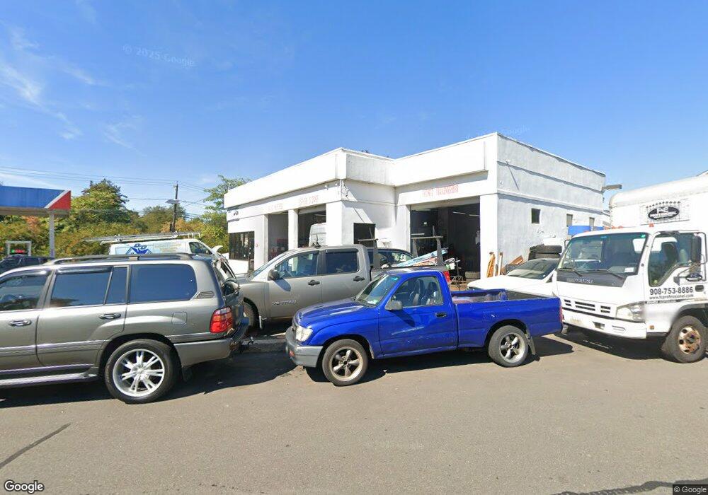 328 Cedar Ave, Somerset, NJ 08873 - photo 1