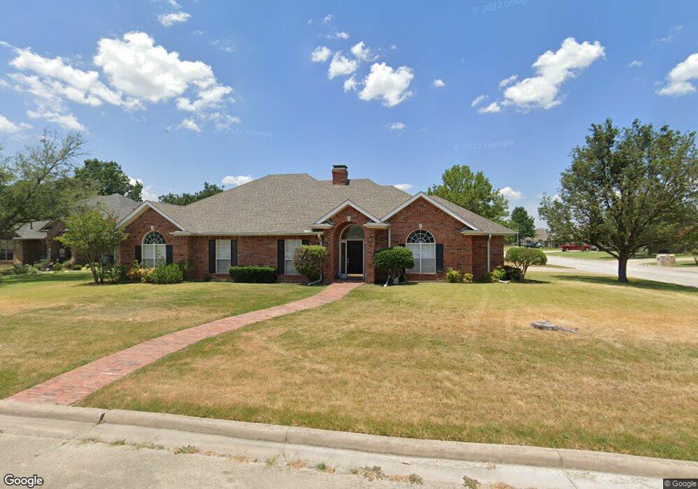 2105 Wheeler Creek Cir, Gainesville, TX 76240 - photo 1