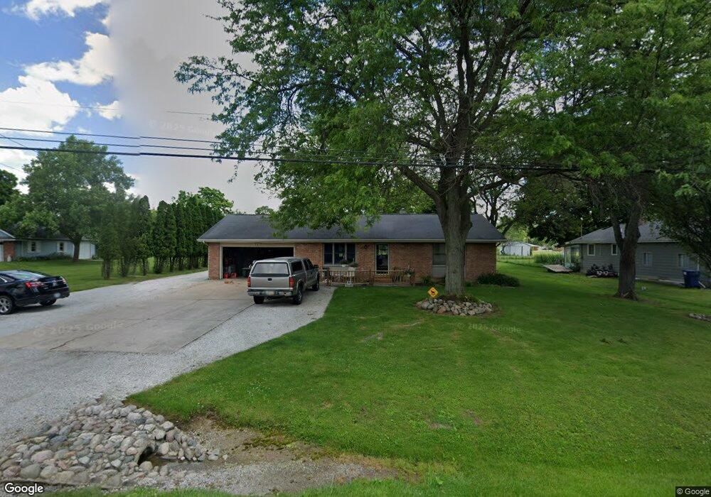 502 N Hintz Rd, Owosso, MI 48867 - photo 1