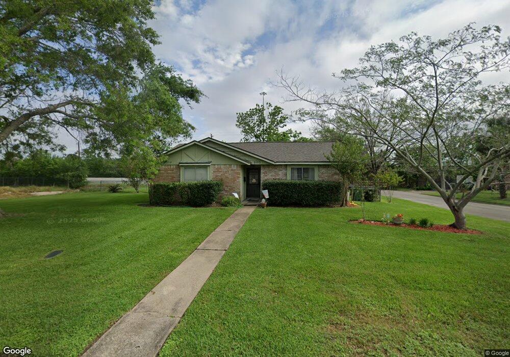 5902 Arthington St, Houston, TX 77053 - photo 1
