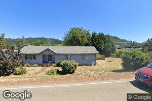 638 S Cedar St, Drain, OR 97435