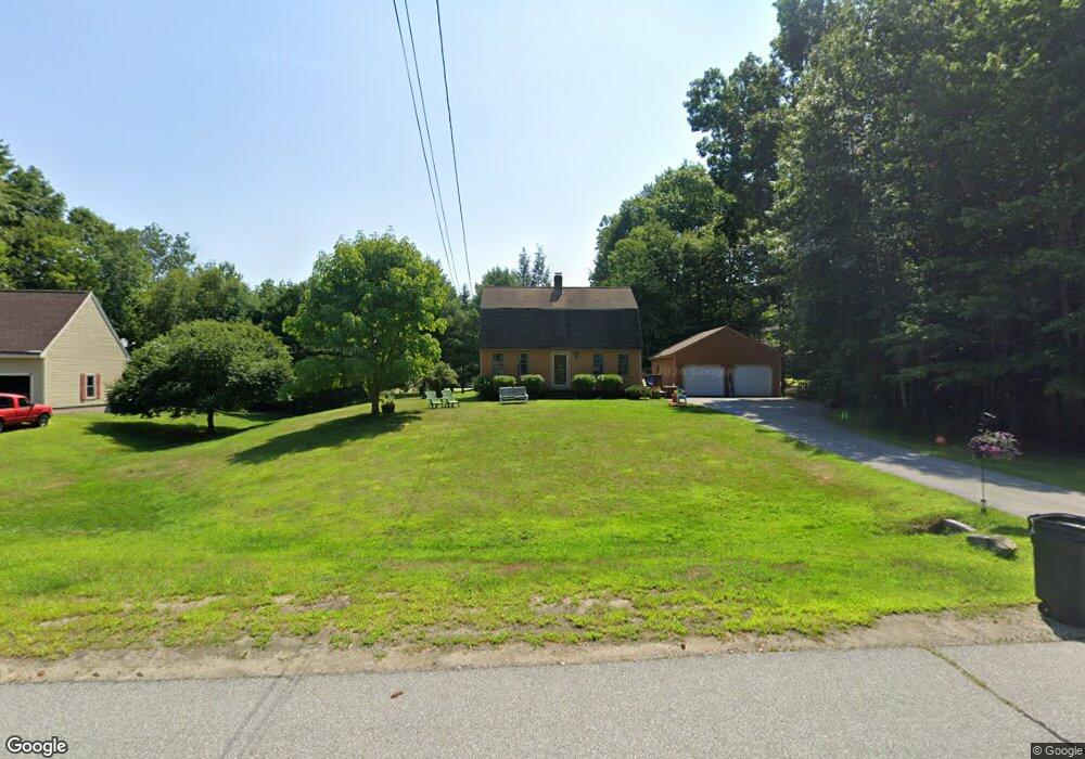 11 River Bend Rd, Newmarket, NH 03857 - photo 1