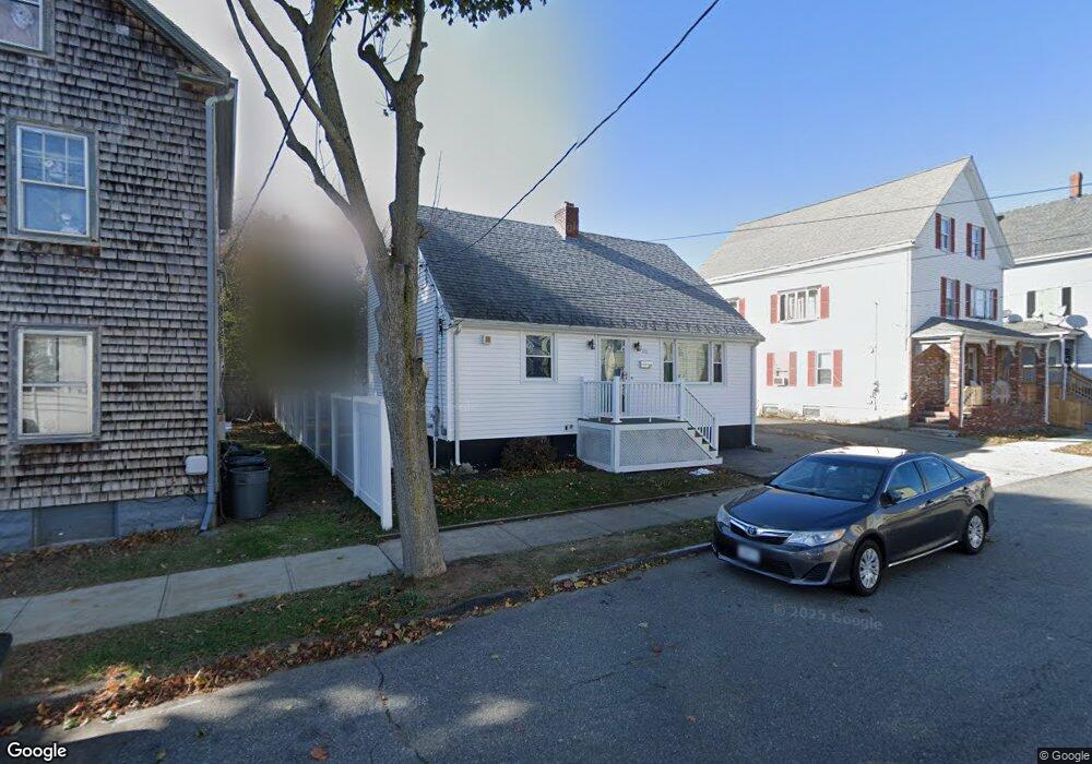 17 1/2 Swampscott Ave, Peabody, MA 01960 - photo 1