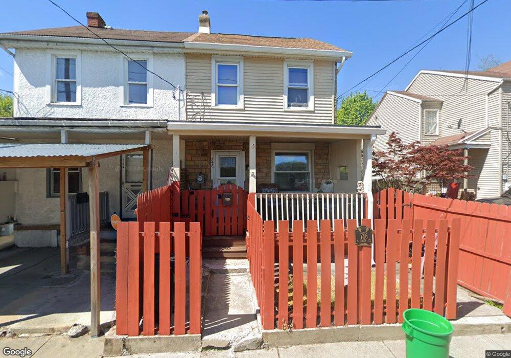 746 N Brick St, Allentown, PA 18102 - photo 1