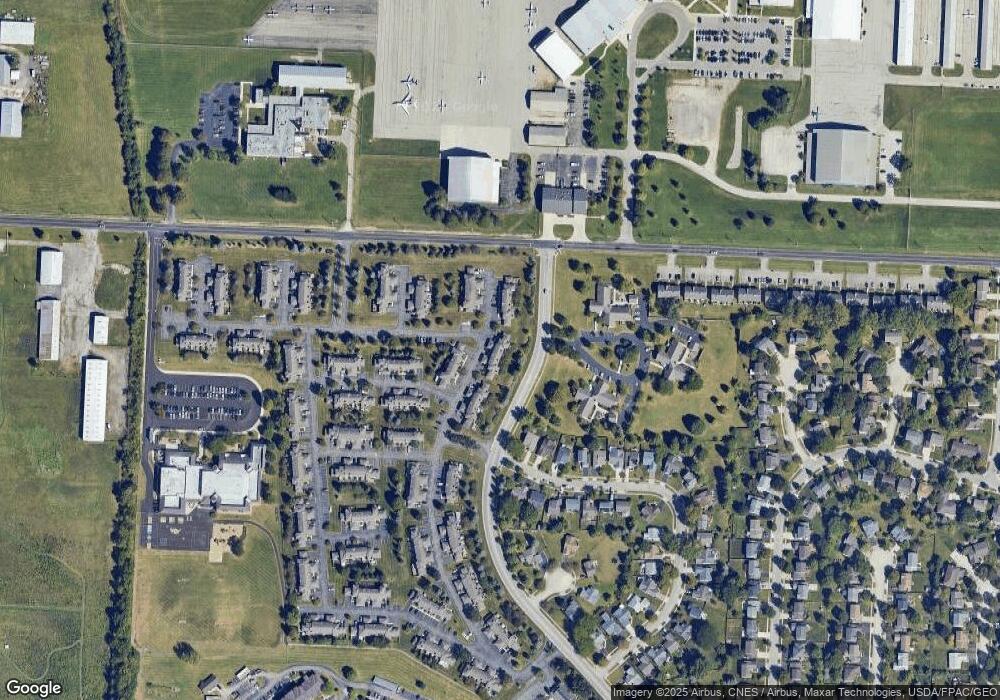 5680 Wigmore Dr unit 55B, Columbus, OH 43235 - photo 1