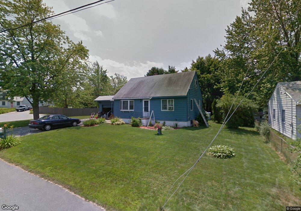 55 Greenridge Rd, Dracut, MA 01826 - photo 1