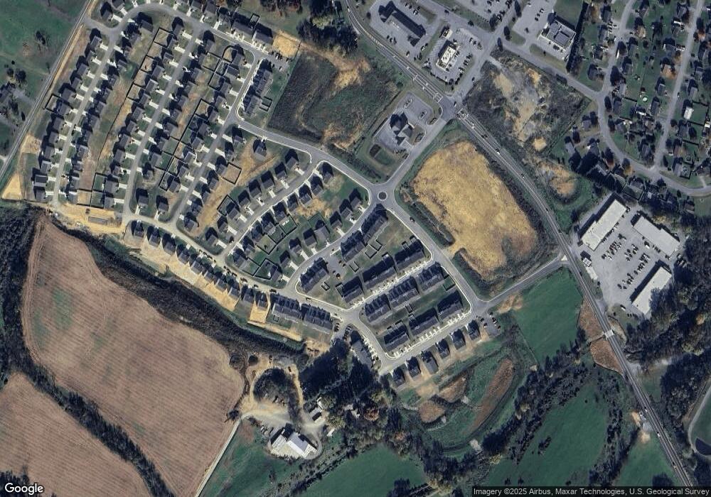 137 Perdiz Rd, Hedgesville, WV 25427 - photo 1