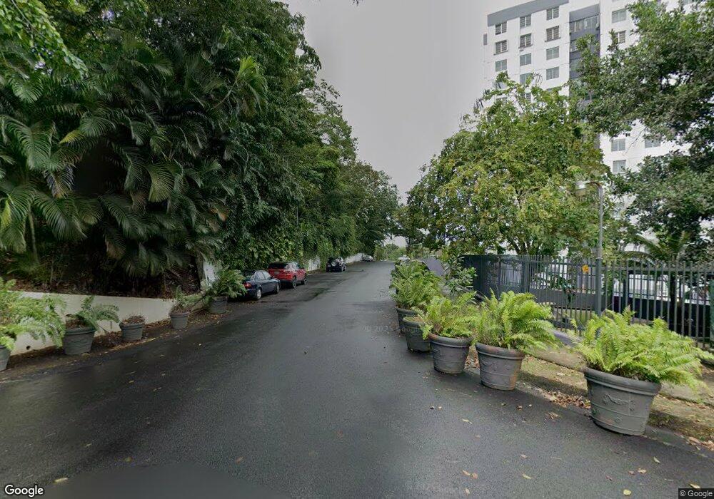 B55 Poppy St unit B55, San Juan, PR 00926 - photo 1