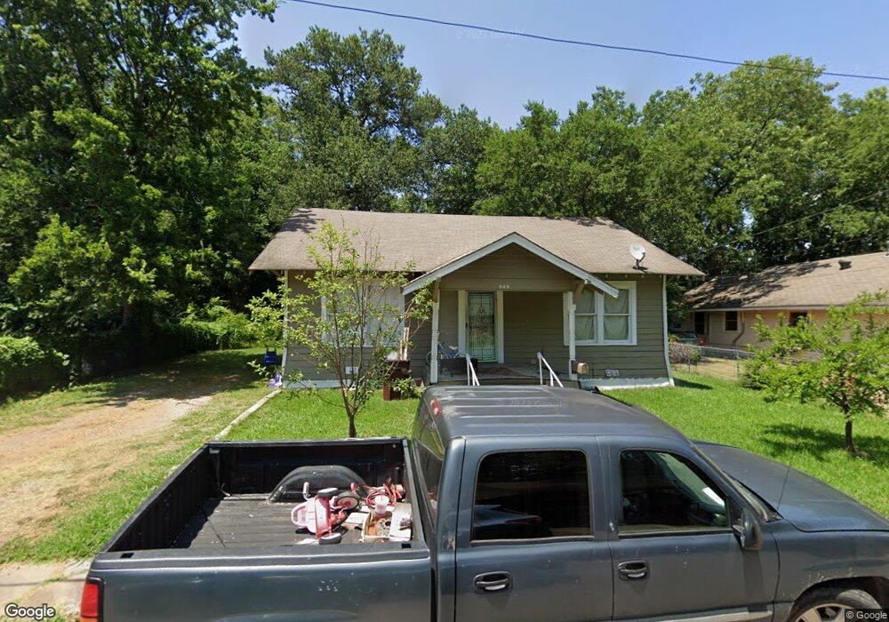 509 E 8th St, Bonham, TX 75418 - photo 1
