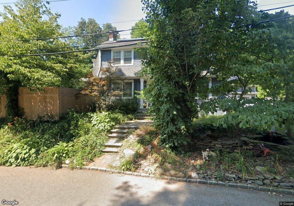 1 Chestnut Place, Glen Head, NY 11545 - photo 1