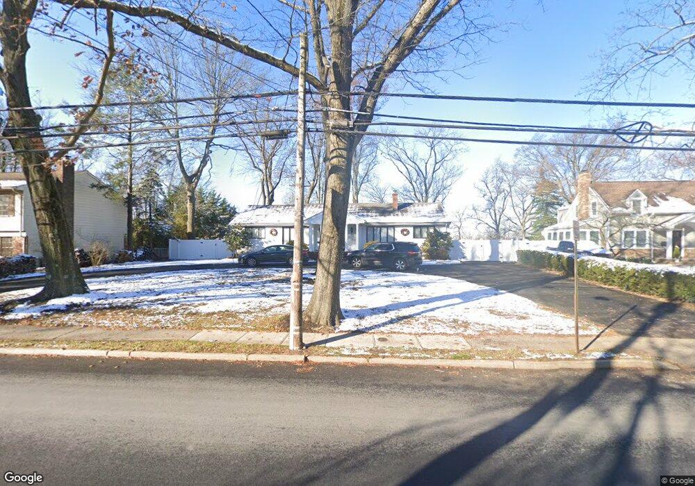 303 N Farview Ave, Paramus, NJ 07652 - photo 1