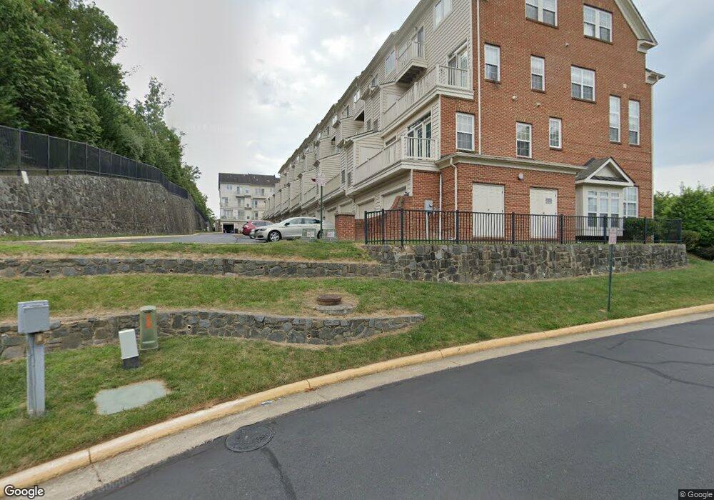 9628 Wigfall Way unit 87, Manassas Park, VA 20111 - photo 1