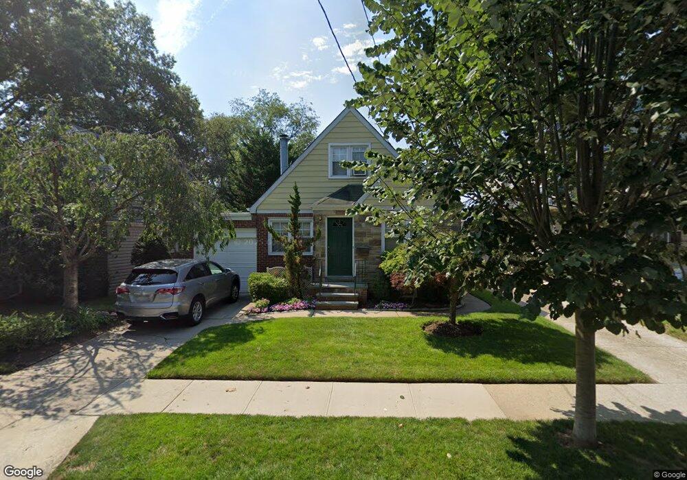 48 Florence St, Floral Park, NY 11001 - photo 1